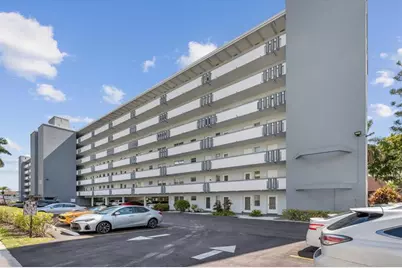 1000 NE 14th Ave, Unit #211, Hallandale Beach, FL 33009 - Photo 2