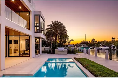 1637 SE 14th St, Fort Lauderdale, FL 33316 - Photo 4