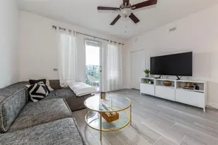 533 NE 3rd Ave, Fort Lauderdale, FL 33301 - Photo 2