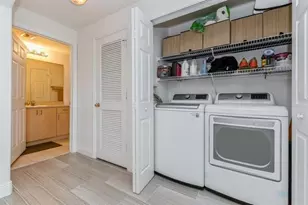 533 NE 3rd Ave, Fort Lauderdale, FL 33301 - Photo 16