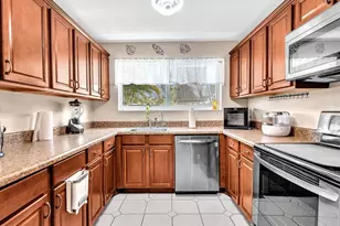 4201 NW 73rd Ave, Lauderhill, FL 33319 - Photo 10