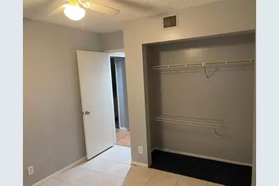 3083 N Oakland Forest Dr, Unit #308, Oakland Park, FL 33309 - Photo 1