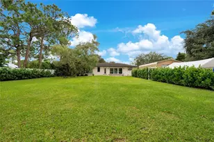 4893 S Kay St, Palm Beach Gardens, FL 33418 - Photo 32