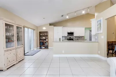 1020 SW 149th Ln, Sunrise, FL 33326 - Photo 16