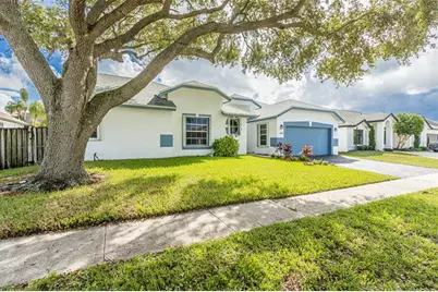 1020 SW 149th Ln, Sunrise, FL 33326 - Photo 4