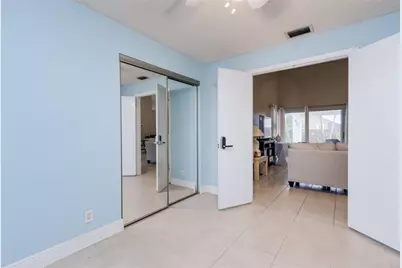 1020 SW 149th Ln, Sunrise, FL 33326 - Photo 28