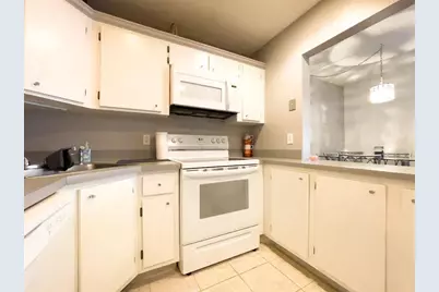 317  Knotty Pine Cir, Unit #C2, Greenacres, FL 33463 - Photo 16