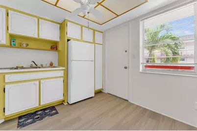 18707 NE 14th Ave, Unit #638, Miami, FL 33179 - Photo 12