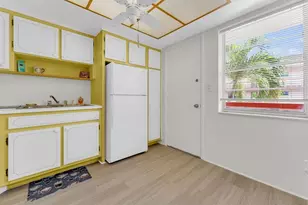 18707 NE 14th Ave, Miami, FL 33179 - Photo 12