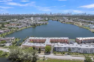 18707 NE 14th Ave, Miami, FL 33179 - Photo 44