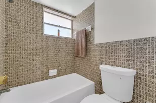 18707 NE 14th Ave, Miami, FL 33179 - Photo 26