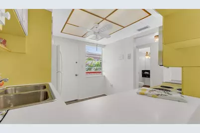 18707 NE 14th Ave, Unit #638, Miami, FL 33179 - Photo 16