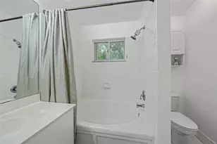 757 NW 208th Dr, Pembroke Pines, FL 33029 - Photo 24