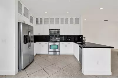 10902  Tamoron Ln, Boca Raton, FL 33498 - Photo 16