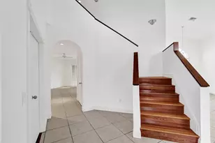 10902 Tamoron Ln, Boca Raton, FL 33498 - Photo 10