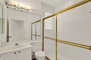 10902 Tamoron Ln, Boca Raton, FL 33498 - Photo 20