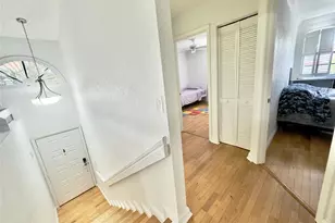 12078 NW 11th St, Pembroke Pines, FL 33026 - Photo 16