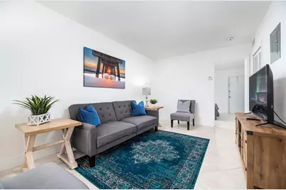 805 NE 23rd Dr, Unit #3, Wilton Manors, FL 33305 - Photo 4