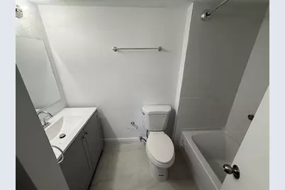 4990 E Sabal Palm Blvd, Unit #202, Tamarac, FL 33319 - Photo 8