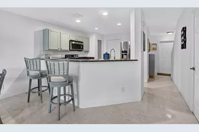 22120  Majestic Woods Way, Boca Raton, FL 33428 - Photo 6