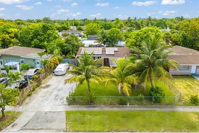 2651 NW 42nd Ave, Lauderhill, FL 33313 - Photo 22