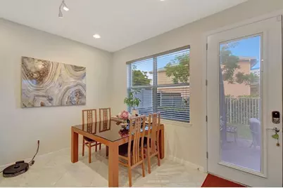 1105  Banyan Dr, Hollywood, FL 33021 - Photo 14