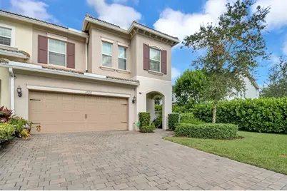 1105  Banyan Dr, Hollywood, FL 33021 - Photo 2
