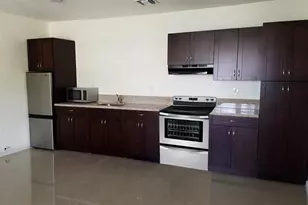 703 NW 6th St, Hallandale Beach, FL 33009 - Photo 4