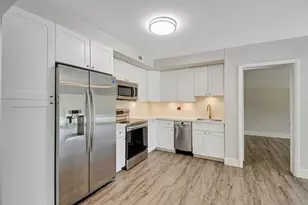 1000 River Reach Dr, Fort Lauderdale, FL 33315 - Photo 8