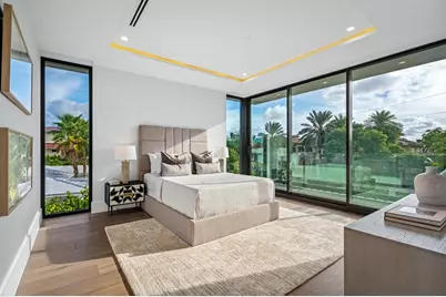 2000  Harbourview Dr, Fort Lauderdale, FL 33316 - Photo 24