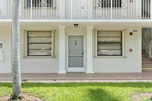 6061 Balboa Cir, Boca Raton, FL 33433 - Photo 2