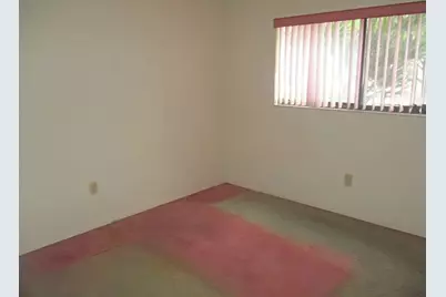 10909 W Clairmont Cir, Unit #103, Fort Lauderdale, FL 33321 - Photo 12