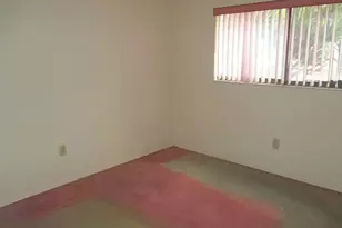 10909 W Clairmont Cir, Fort Lauderdale, FL 33321 - Photo 12