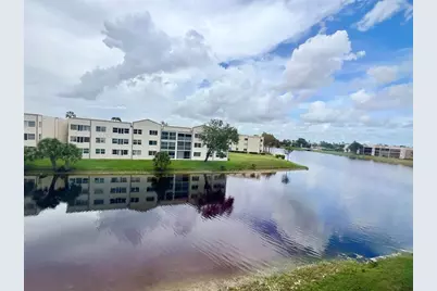 10842 W Clairmont Cir, Unit #310, Tamarac, FL 33321 - Photo 20