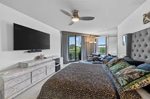 7400 Radice Ct, Lauderhill, FL 33319 - Photo 10