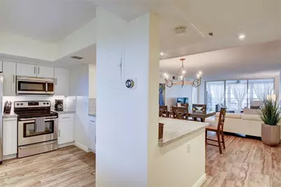 2661 S Course Dr, Unit #808, Pompano Beach, FL 33069 - Photo 4