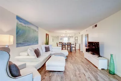 2661 S Course Dr, Unit #808, Pompano Beach, FL 33069 - Photo 8