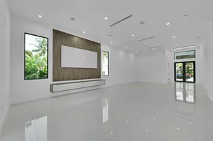 656 NW 21st St, Wilton Manors, FL 33311 - Photo 10