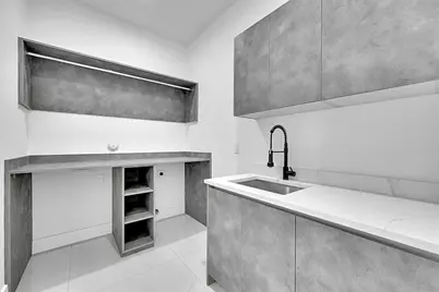 656 NW 21st St, Wilton Manors, FL 33311 - Photo 24