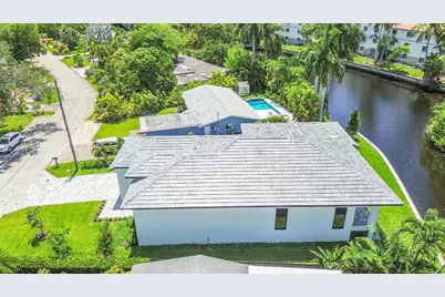 656 NW 21st St, Wilton Manors, FL 33311 - Photo 32