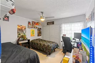 9978 Moss Pond Dr, Boca Raton, FL 33496 - Photo 6