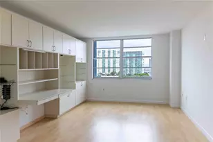 2851 NE 183rd St, Aventura, FL 33160 - Photo 10