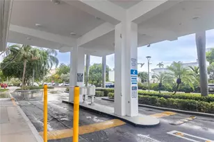 2851 NE 183rd St, Aventura, FL 33160 - Photo 30