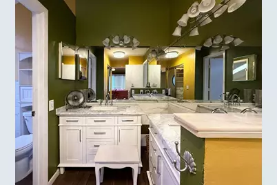 2024  Winners Cir, Unit #2024, North Lauderdale, FL 33068 - Photo 22