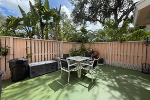 2024 Winners Cir, North Lauderdale, FL 33068 - Photo 8