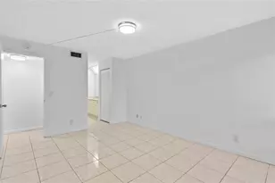 2355 SW 15th St, Deerfield Beach, FL 33442 - Photo 12