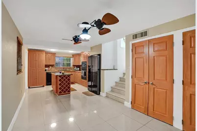 2542  Marathon Ln, Fort Lauderdale, FL 33312 - Photo 14