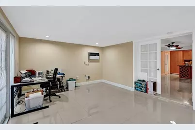 2542  Marathon Ln, Fort Lauderdale, FL 33312 - Photo 20