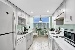 1100 St Charles Pl, Pembroke Pines, FL 33026 - Photo 1