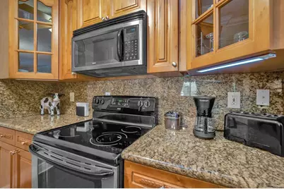 630 S Sapodilla Ave, Unit #407, West Palm Beach, FL 33401 - Photo 10